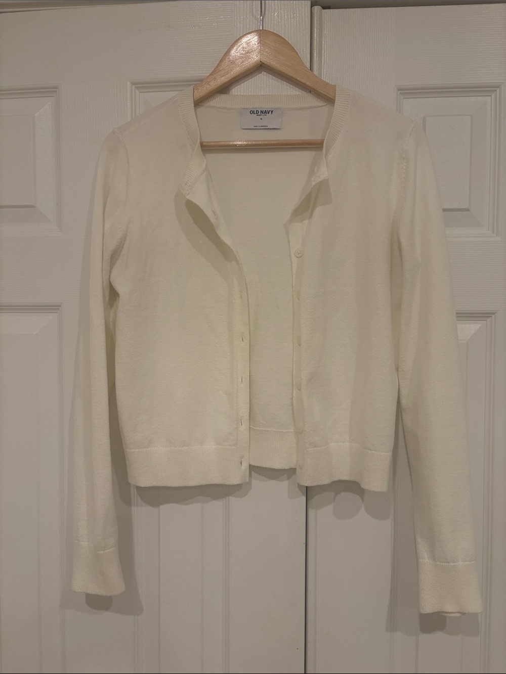 Old Navy Women's Ivory Button-Front Cardigan
